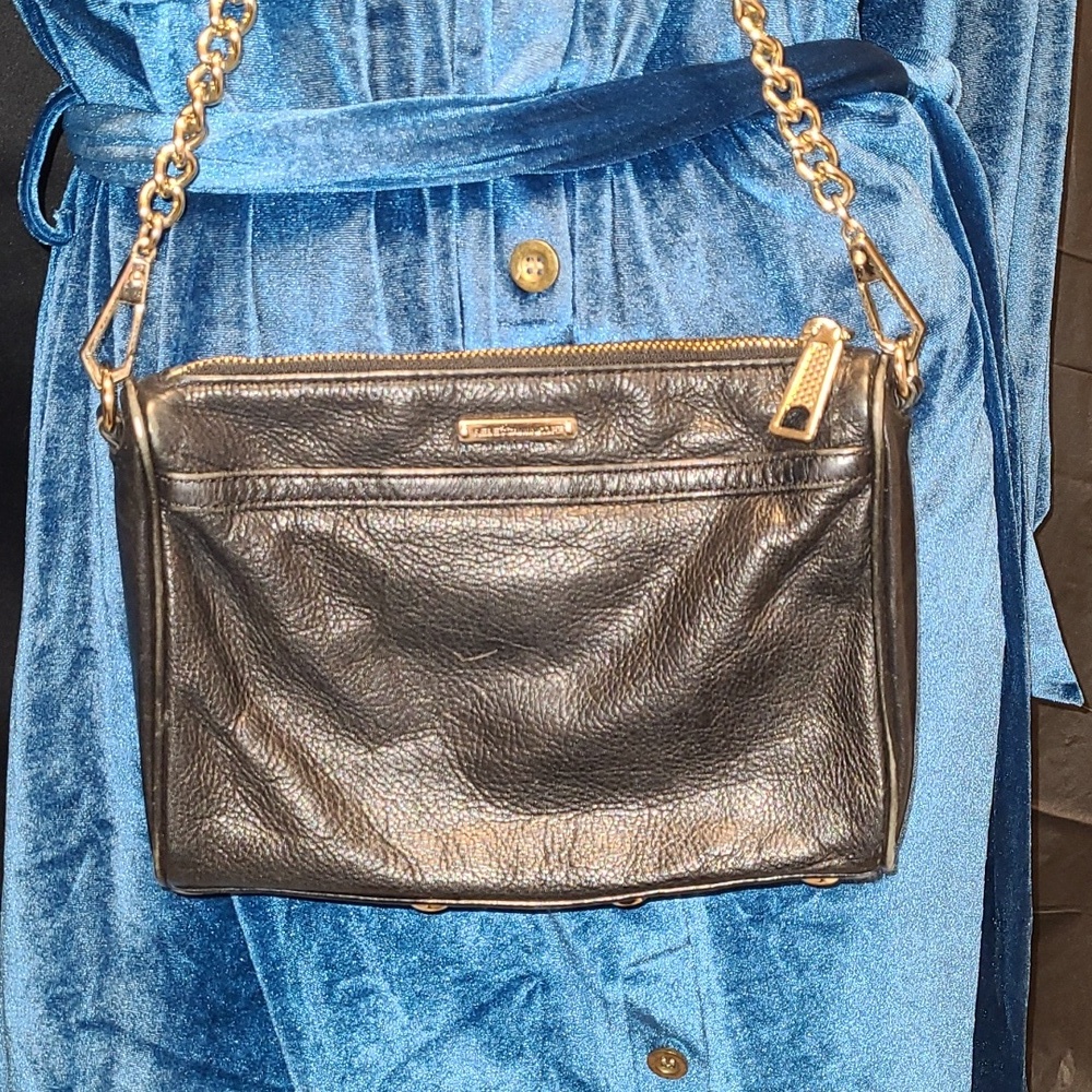 🤩Black leather Rebecca Minkoff Mini M.A.C. Crossbody bag with Gold Accents